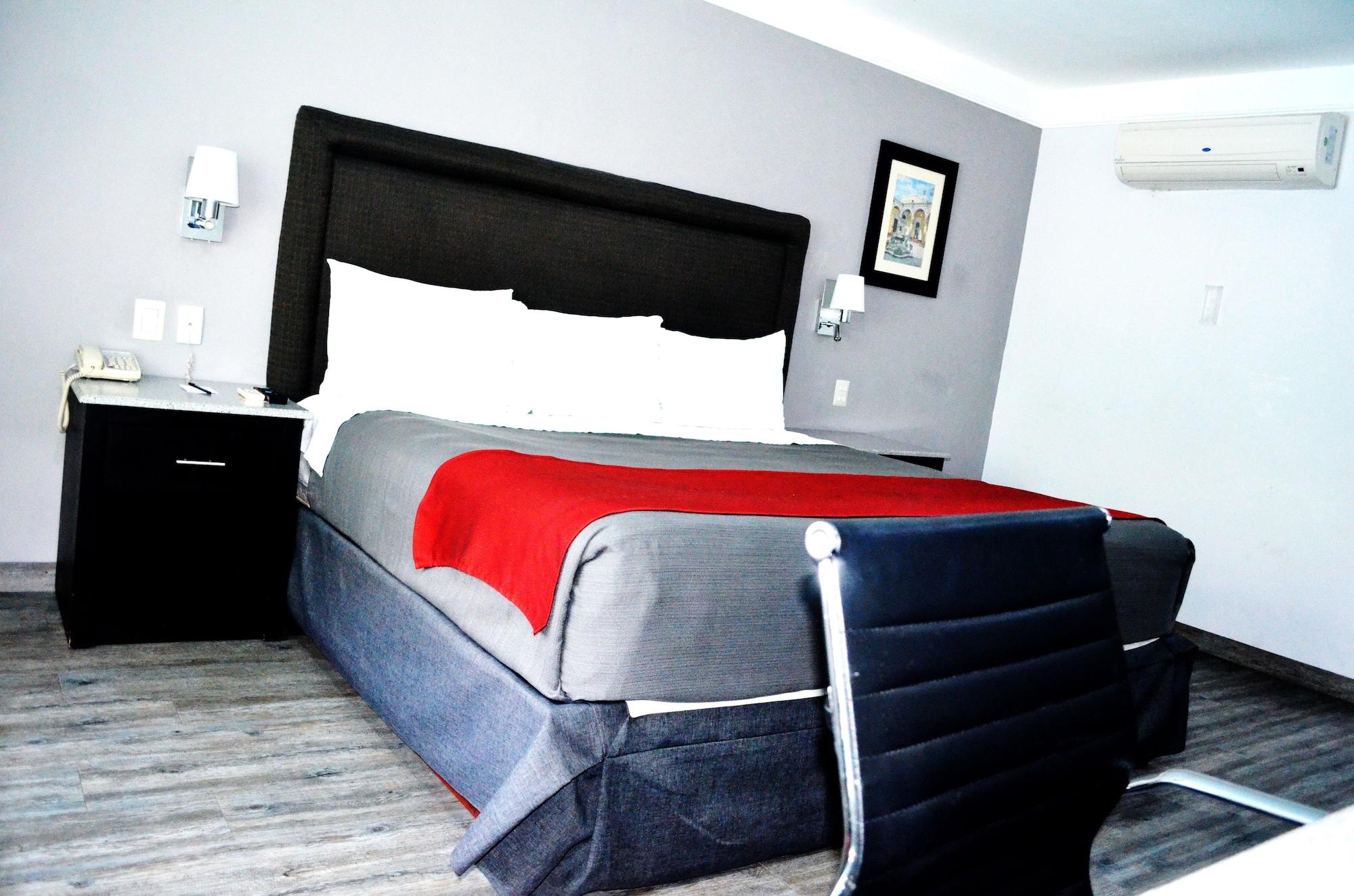 Plaza Camelinas Hotel Querétaro Eksteriør billede