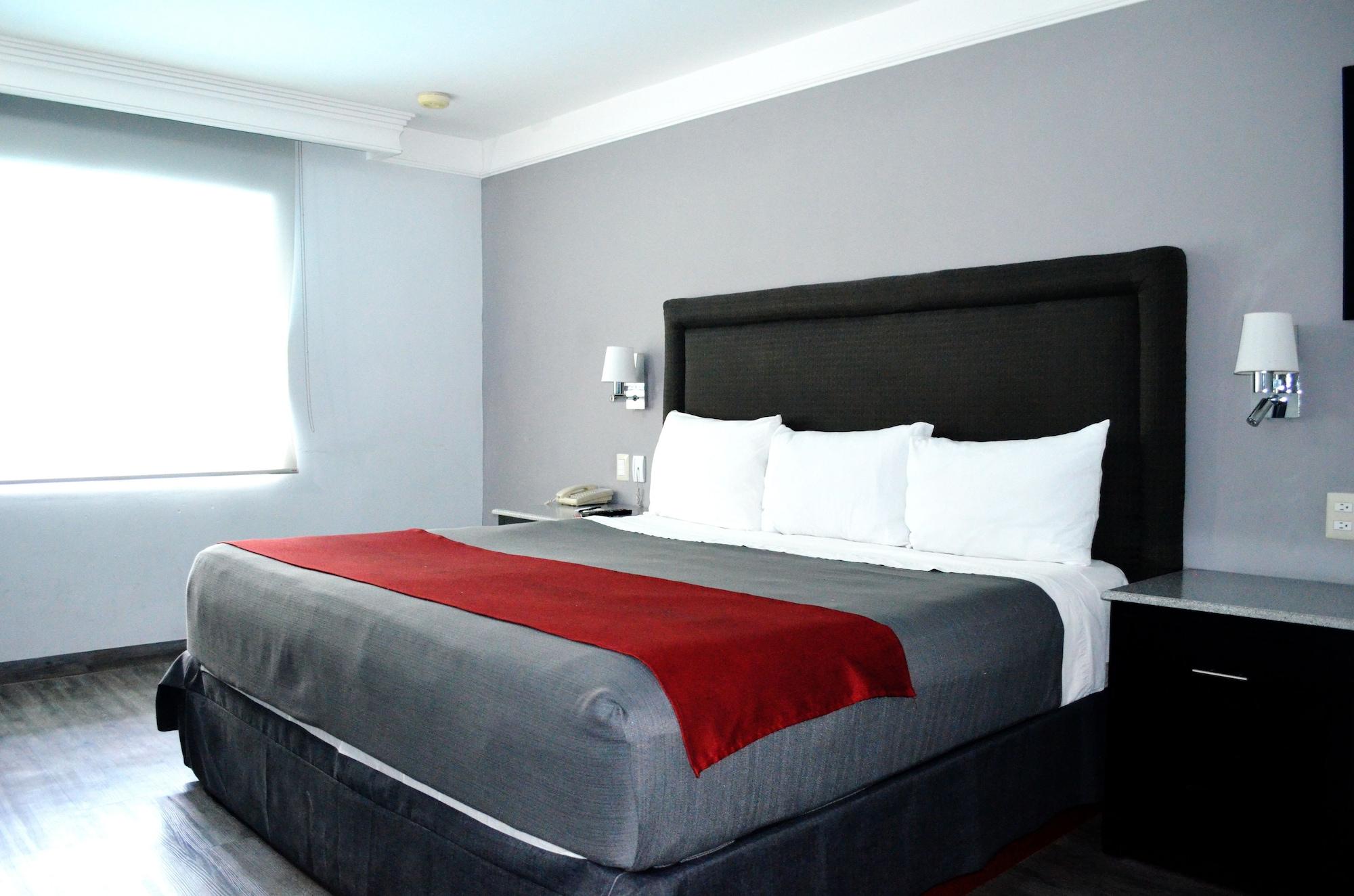 Plaza Camelinas Hotel Querétaro Eksteriør billede