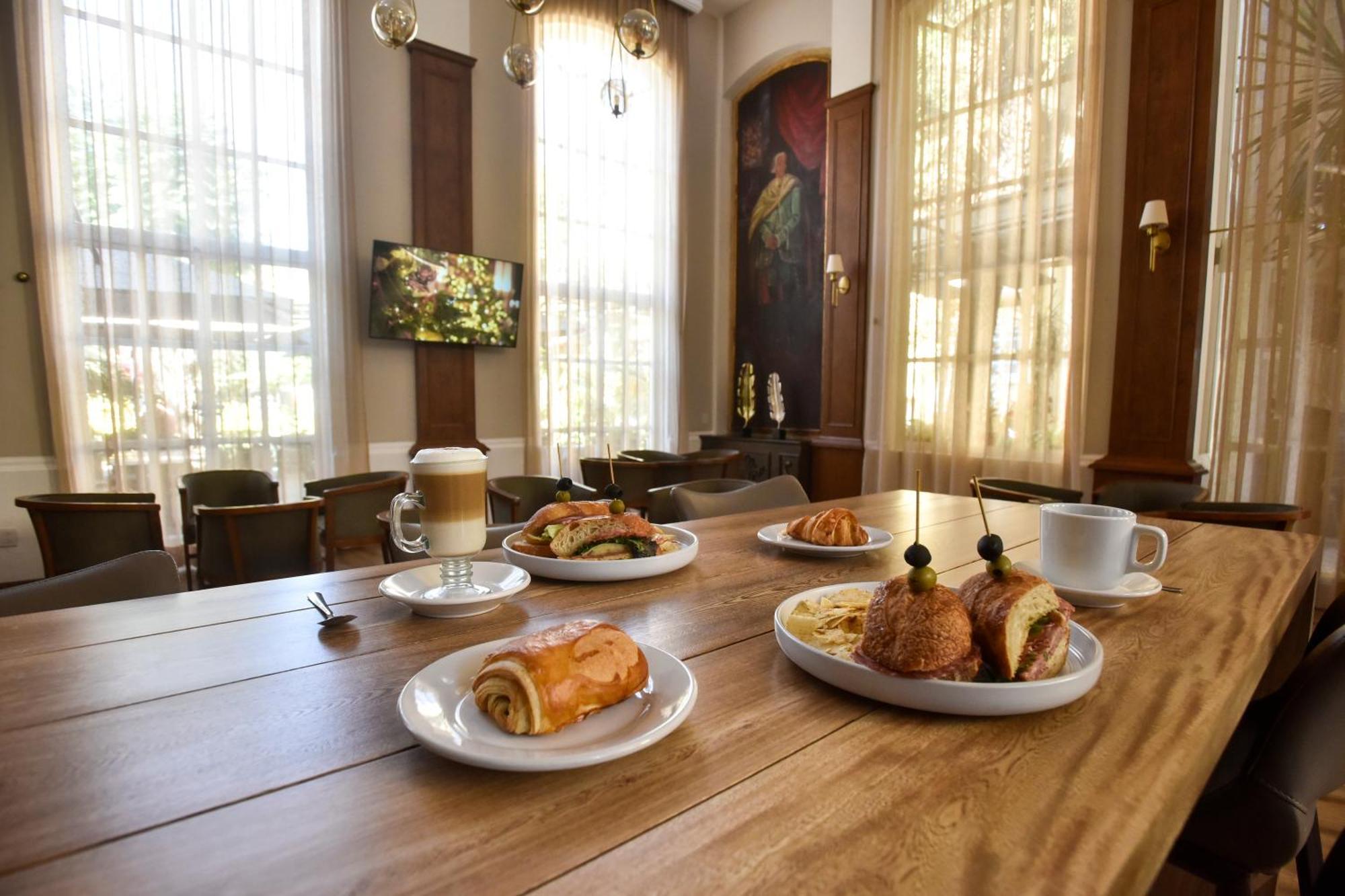 Plaza Camelinas Hotel Querétaro Eksteriør billede