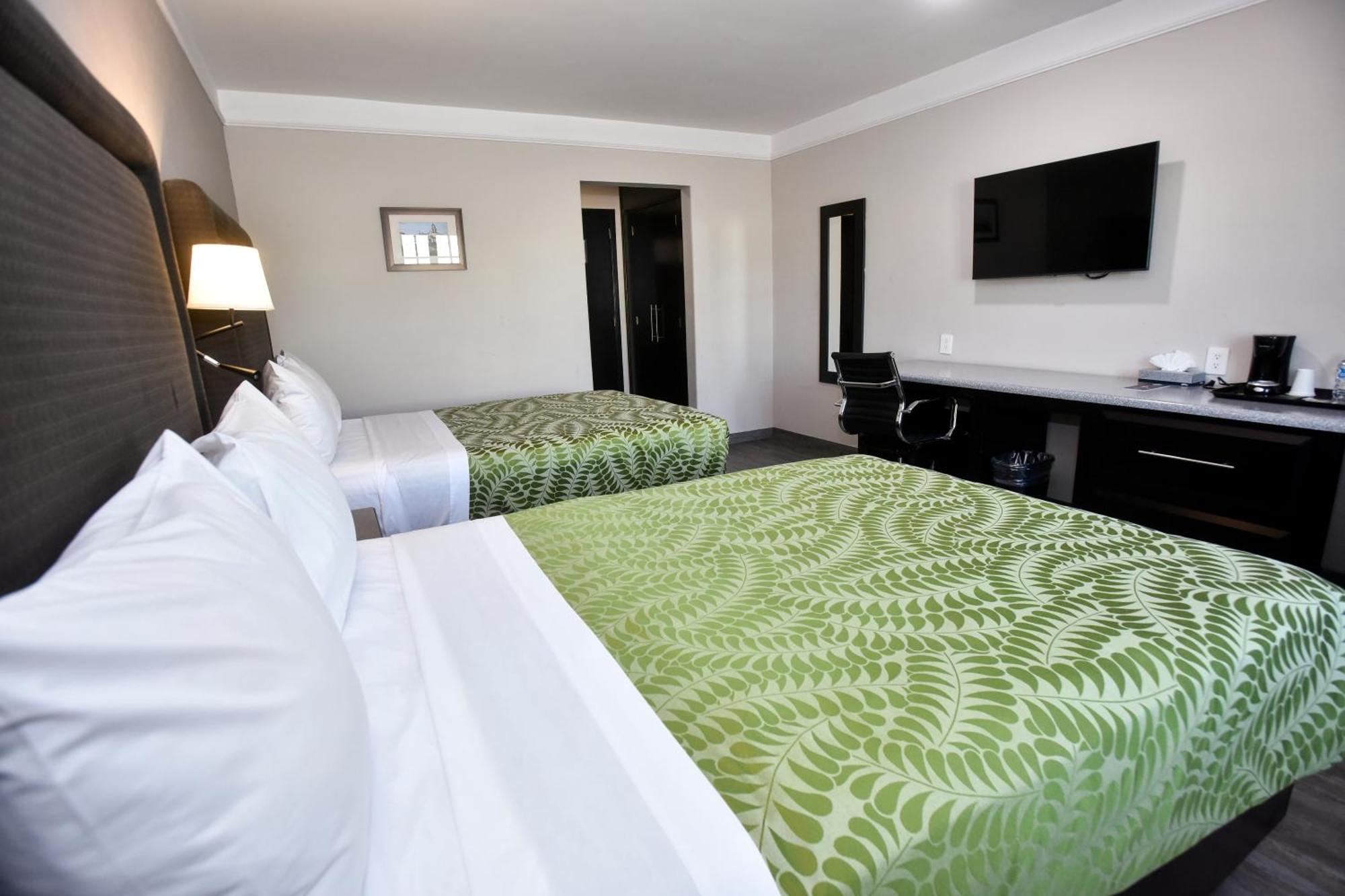 Plaza Camelinas Hotel Querétaro Eksteriør billede